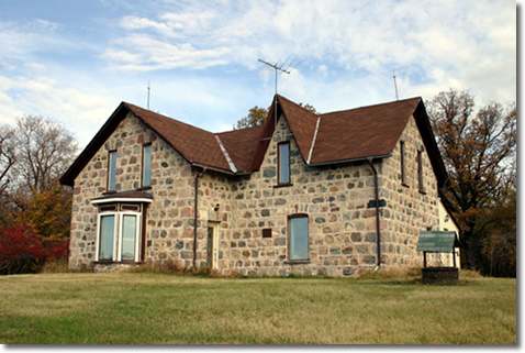 The McKenzie House, near Rapid City, is an excellent 